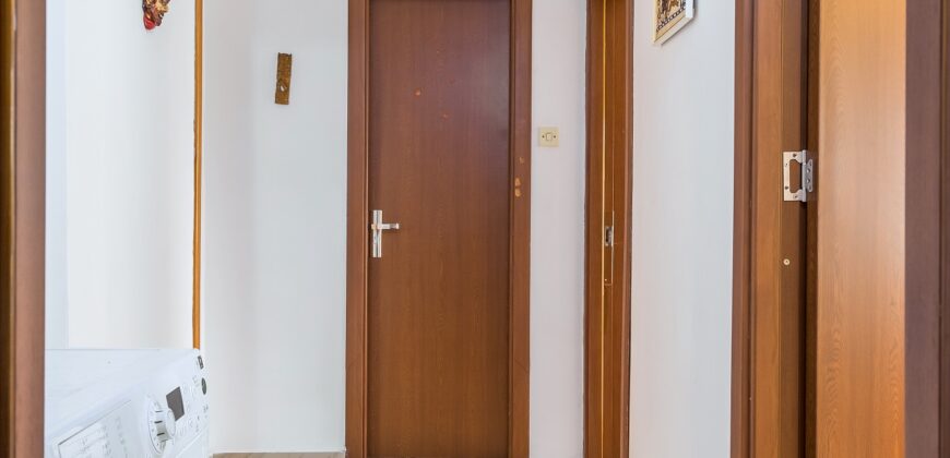 Virtutii- Orsova, apartament 3 camere, decomandat, 78 mp, etaj 3/4
