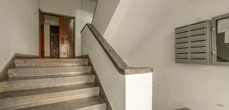 Stefan cel Mare, Grozovici, garsoniera spatioasa cu logie si boxa