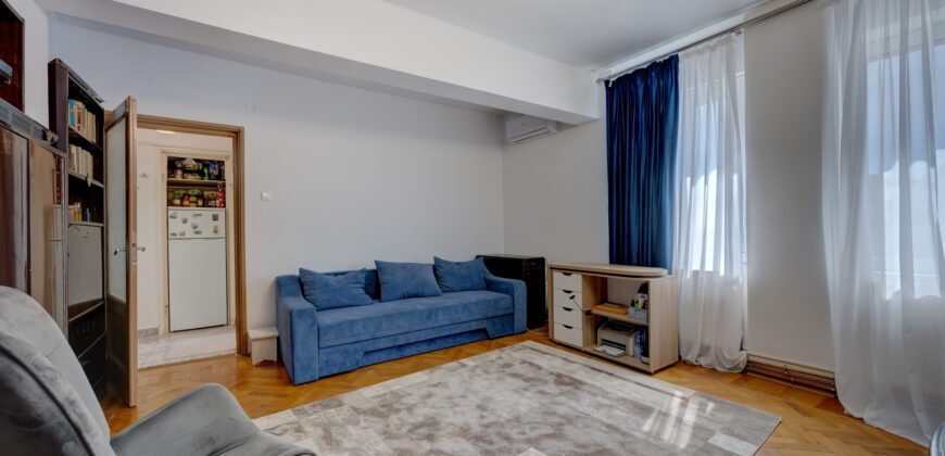 Unirii – Brătianu\ 2 camere \ etaj intermediar \centrala proprie
