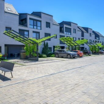 Avangarde Forest 7 – Suprafață 180 mp – Complex Inchis- curte privata